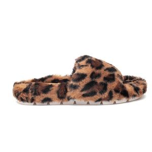 J/SLIDES URBAN SPORT LOVLIE FAUX FUR SLIDES LEOPARD SIZE 6 NWOT